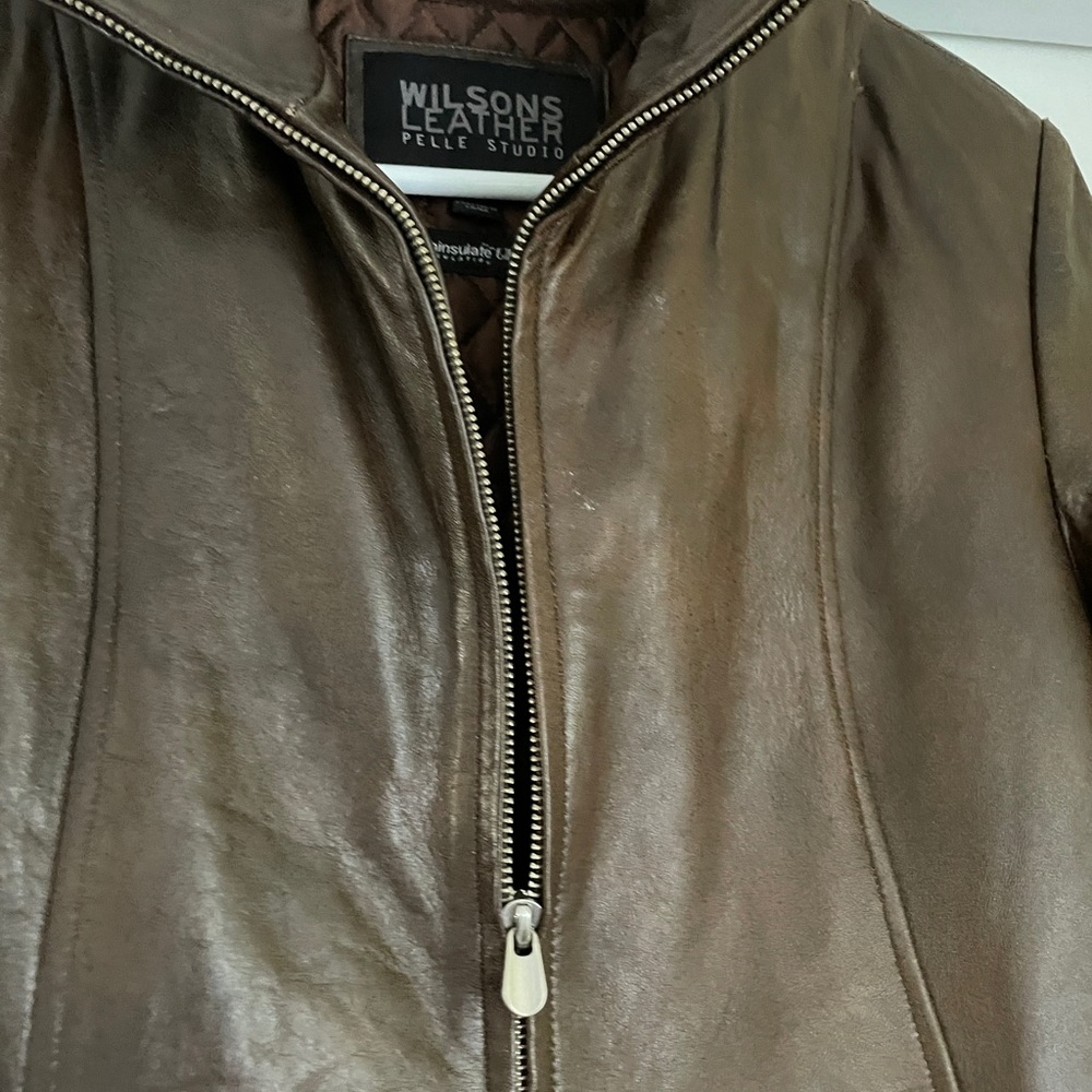 Leather jacket - Picture 4 of 6